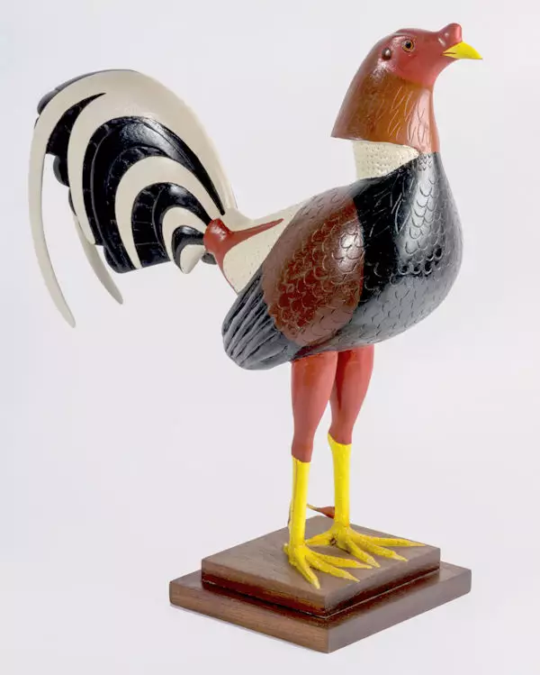 Gallo rubio (madera policromada). Hecho por Don Emilio Rosado, Utuado, Puerto Rico.